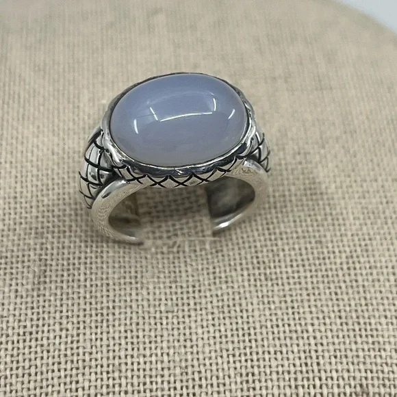 Vintage Sterling Silver Thai Ring with Blue Chalcedony – Size 4.75, 8.9g - Picture 10 of 17